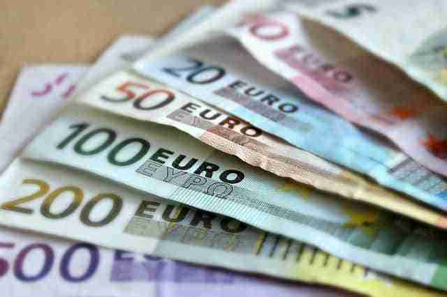 Billetes de euros falsos 1