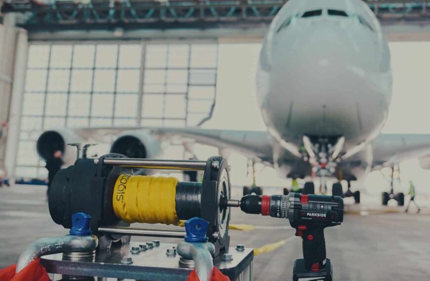 Nueva portada 6 Guinnes World Records: El taladro inalámbrico de PARKSIDE que arrastra un avión de pasajeros Airbus A380